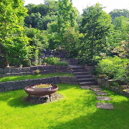 Entspannen Im Grunen, Ferienwohnung Mit Eigenem Garten Keilberg Екстериор снимка